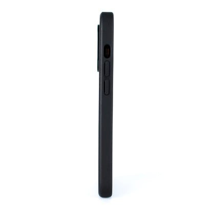 side on image of the SKNS LEATHER Black MagSafe case on the iPhone 14 & 15 showcasing the ultra thin design 