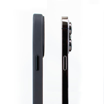 Side by side close up shot of the SKNS SHOCK Case next to a normal iPhone highlighting the ultra thin design